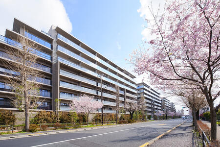 「プラウドシティ国立　建物外観」
